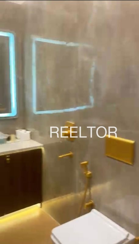 Shop For Sale In Jachos Banihal