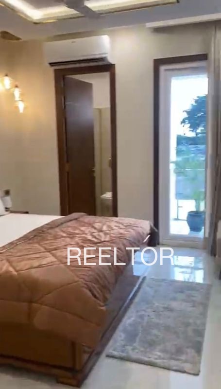 Shop For Sale In Khandewara Chhatarpur