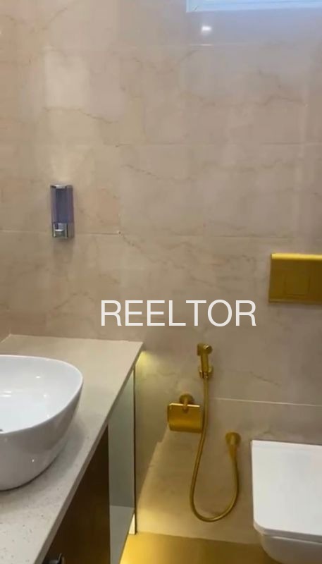 Shop For Sale In Madhukupuda Chandrapur