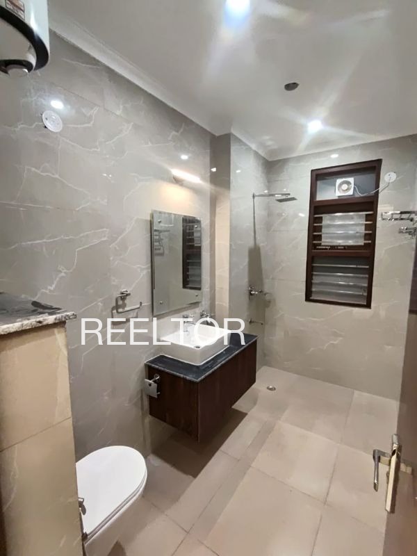 Shop For Rent In Rusipada Kanpur