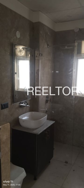 Pearl Court Ramprastha Greens Vaishali Rent