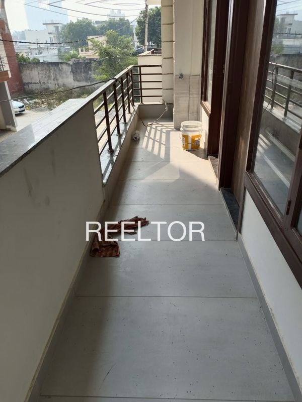 Shop For Rent In Punjabi Camp Model Town