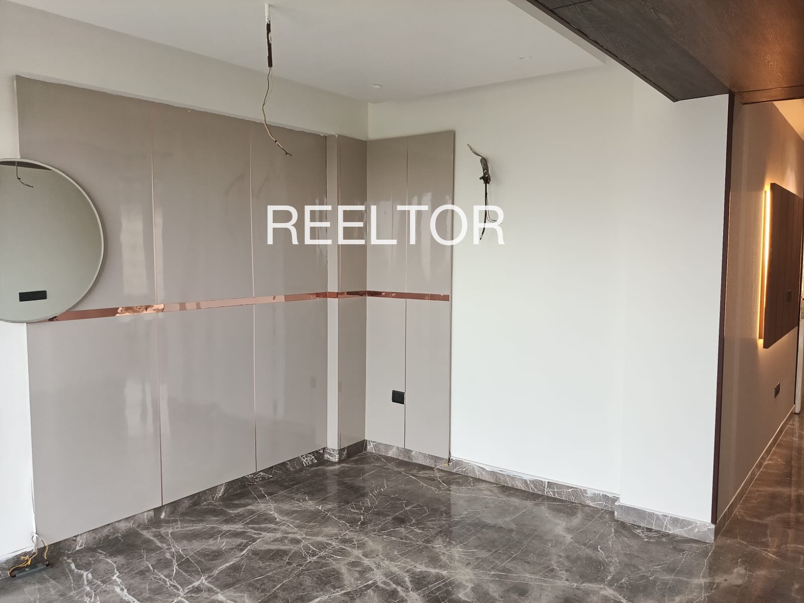 Shop For Sale In Mega Ville Wada