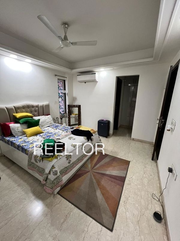 Shop For Sale In Gohan Kokernag