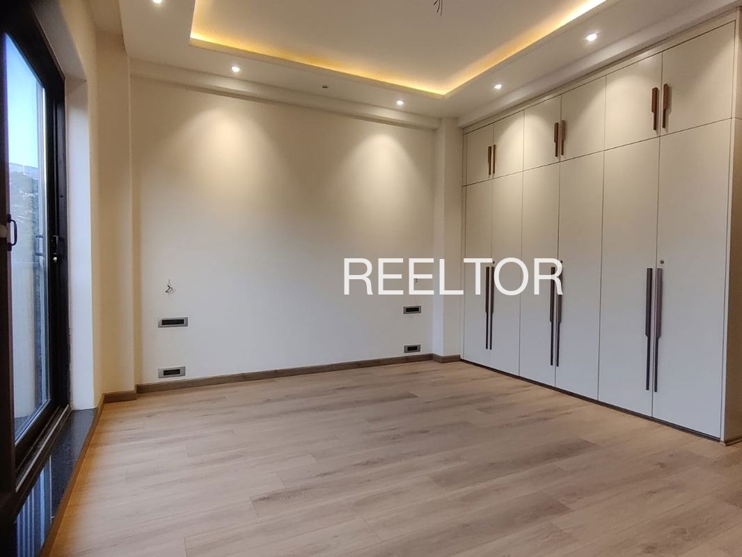 Shop For Sale In Khatiala Billawar