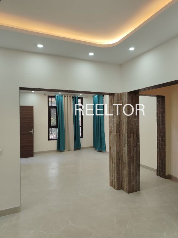 Shop For Sale In Hatida Dharni