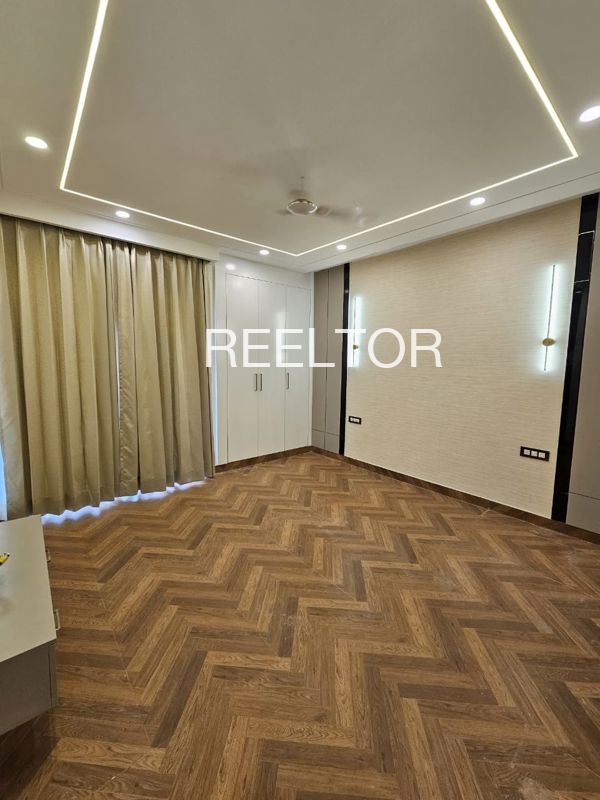 Shop For Sale In Pararia Bagodar