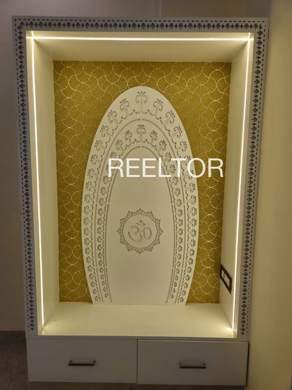 Shop For Rent In Kasamwadi Walwa