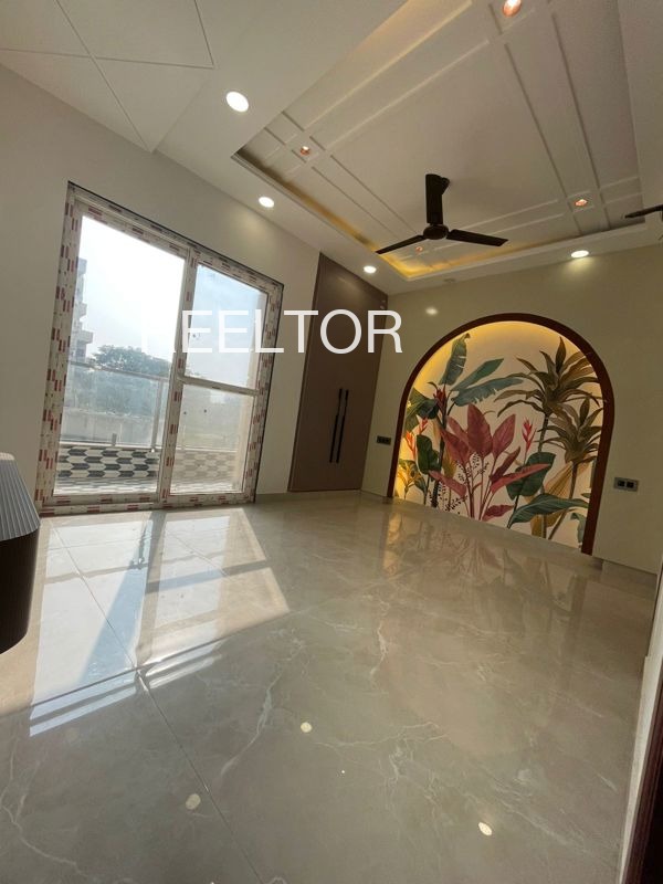 Shop For Rent In Talana Puttasing