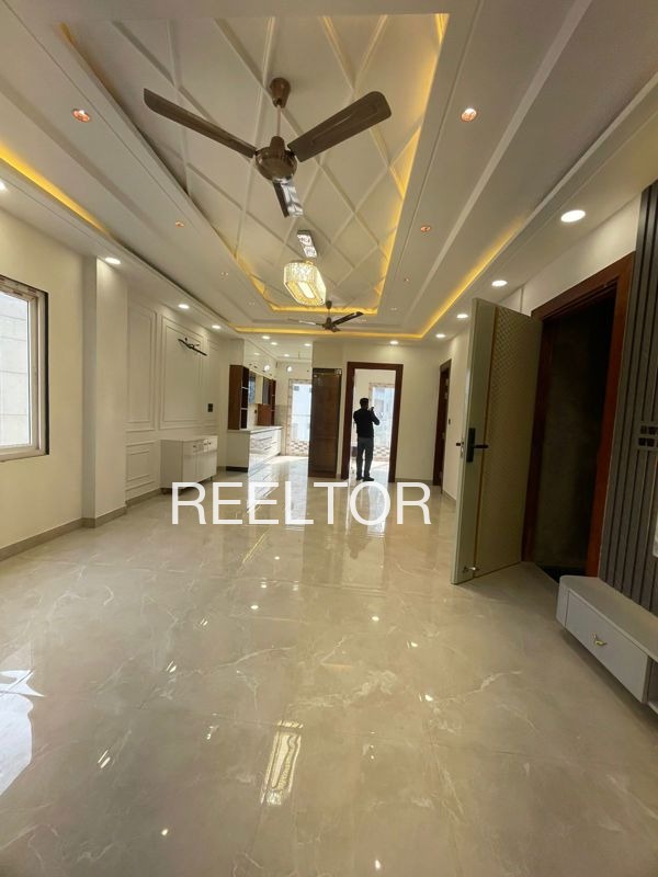 Shop For Rent In Ratewali Barwala