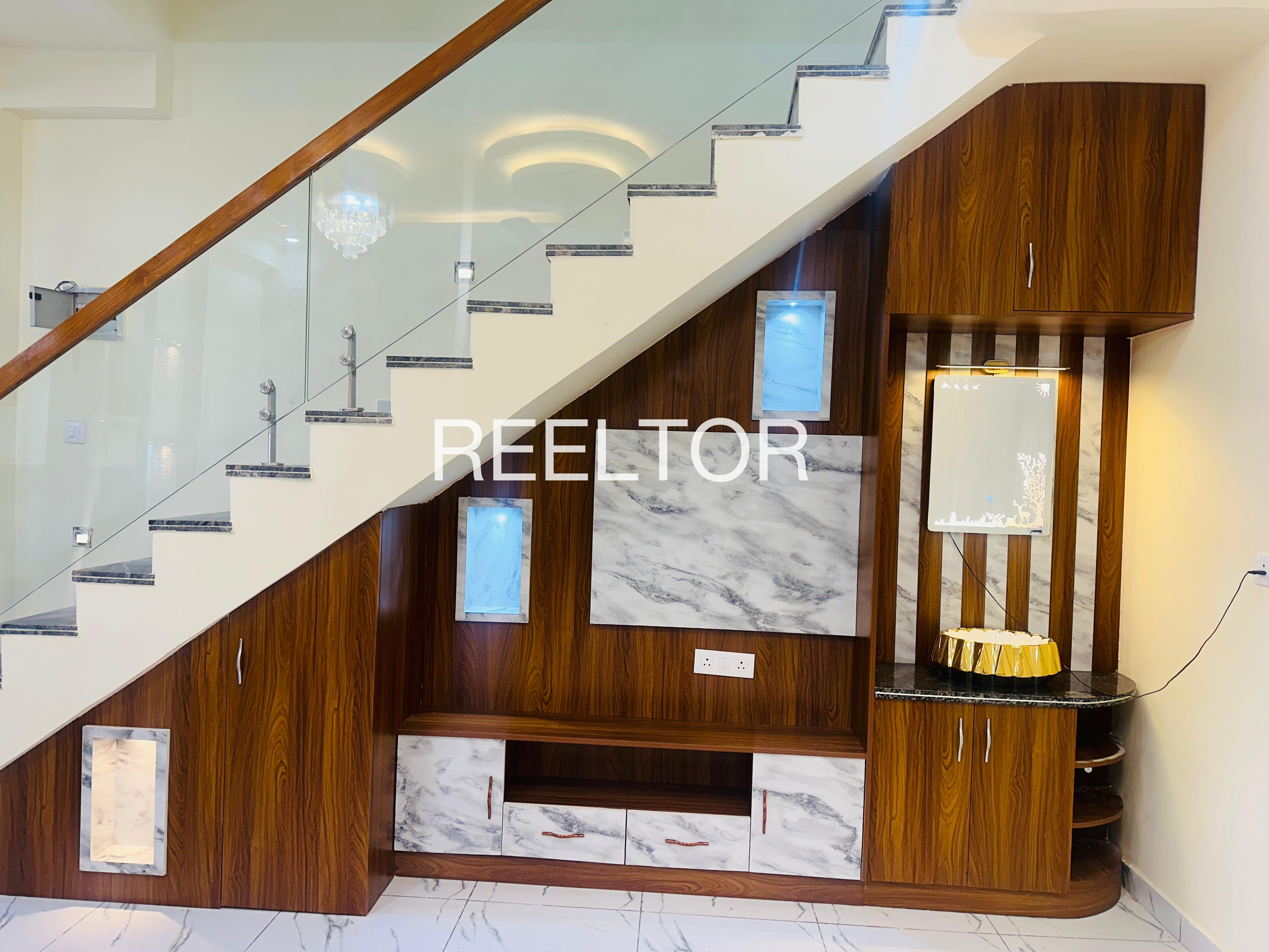 Takshashila Elegna Mithakhali