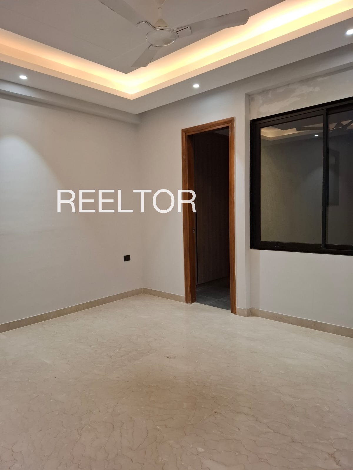 Shop For Sale In Sonaval Dodamarg