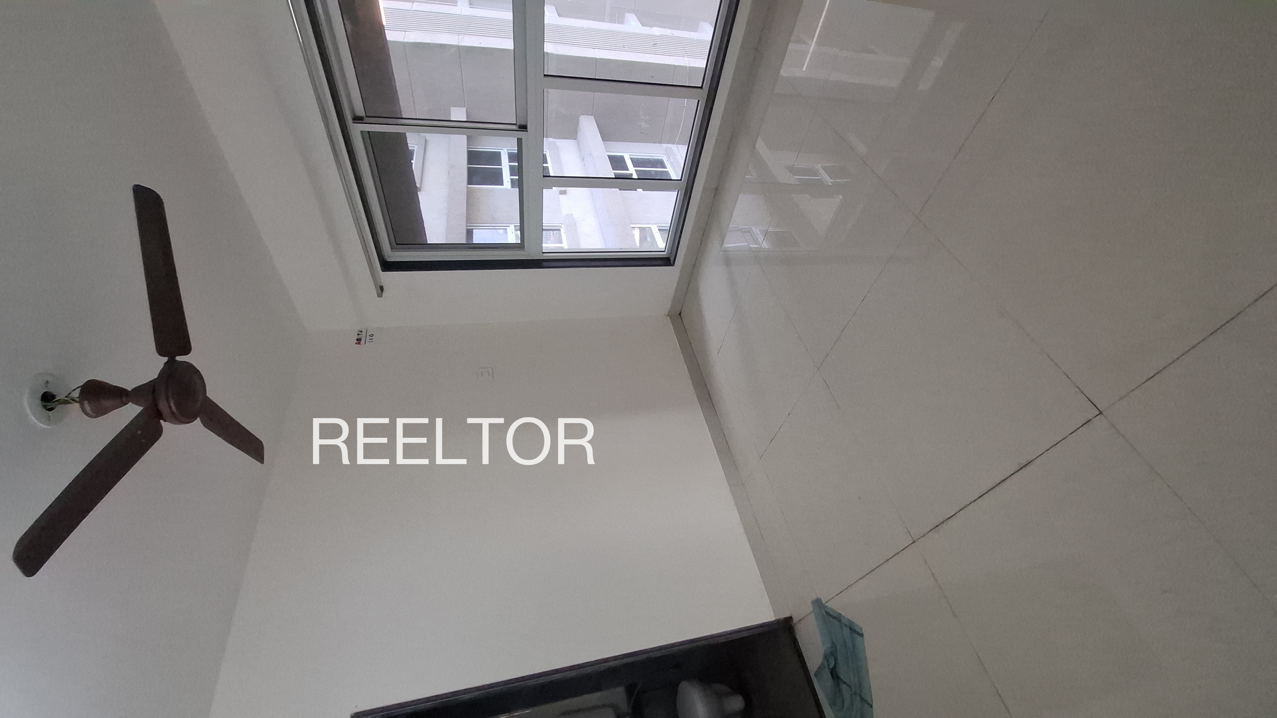 Shop For Rent In Raibiji Chandrapur