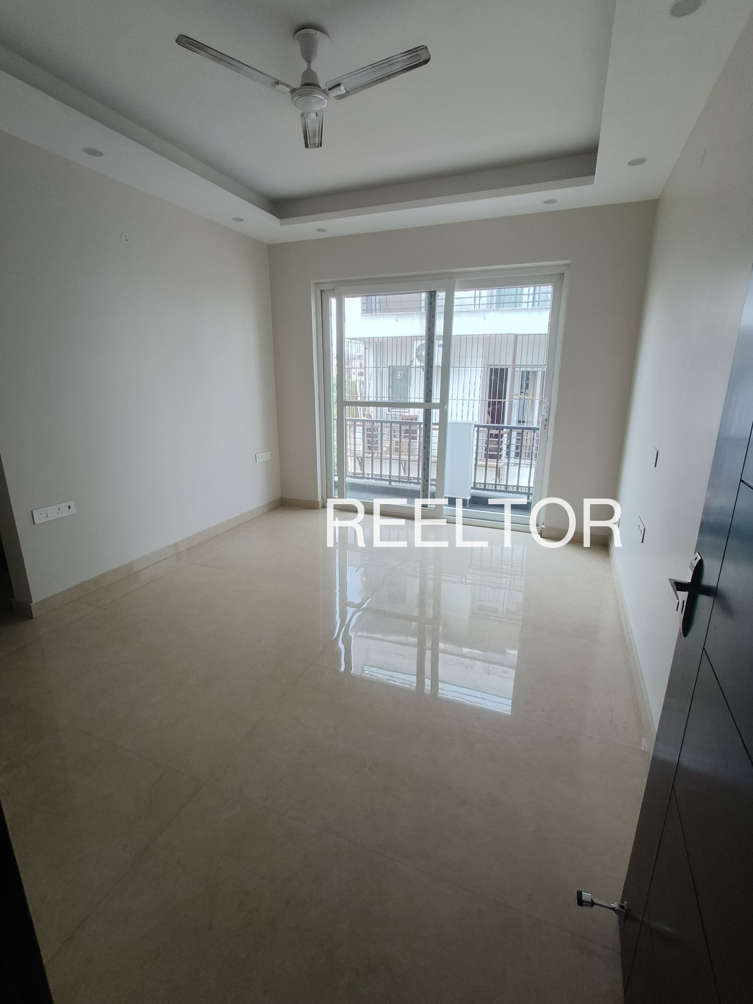 Shop For Rent In Dhainkhera Ichhawar