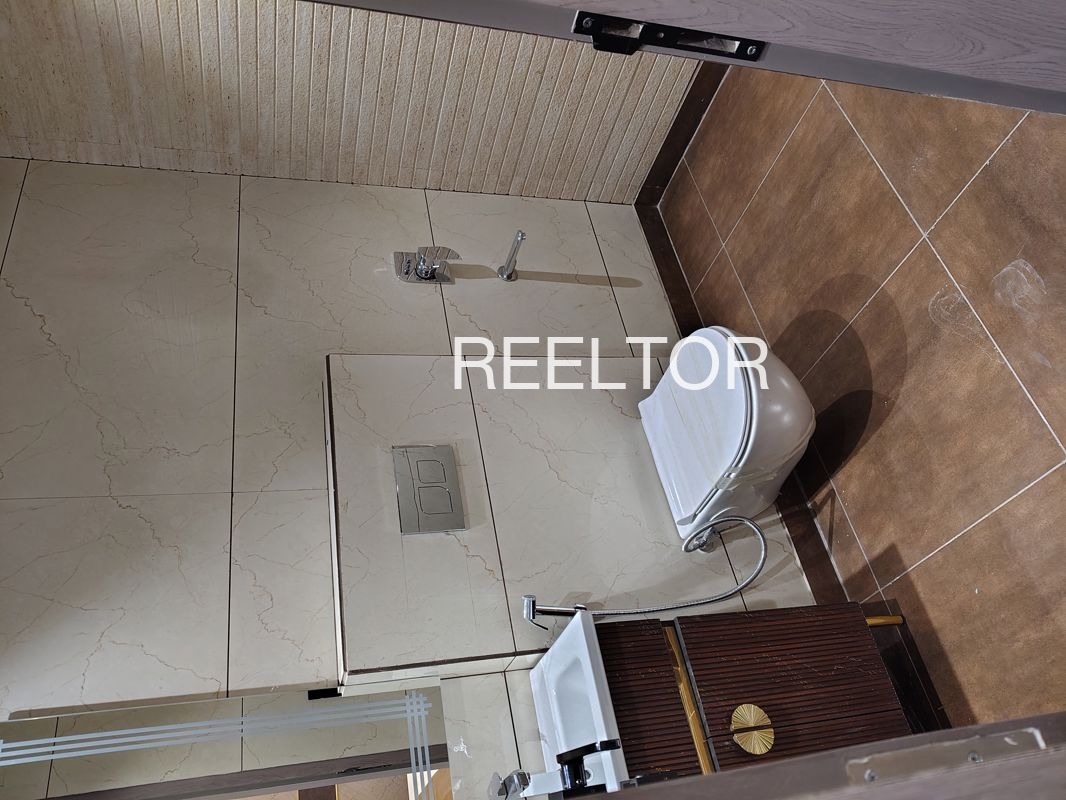Shop For Rent In Malthana Telhara