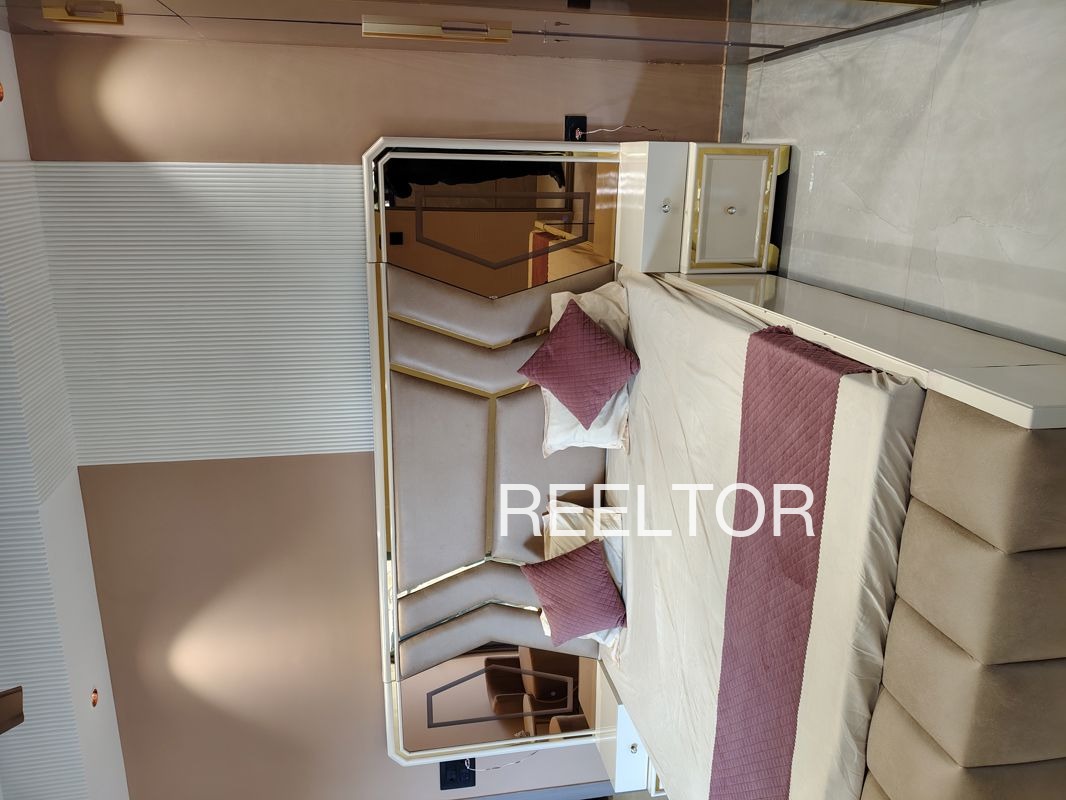 Shop For Sale In Dhamauli Ramnath Kanti