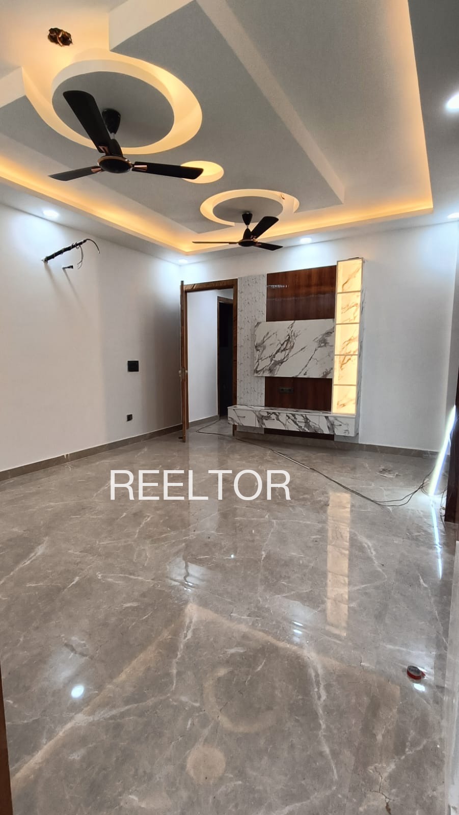 Shop For Sale In Chantar Khani Syalde