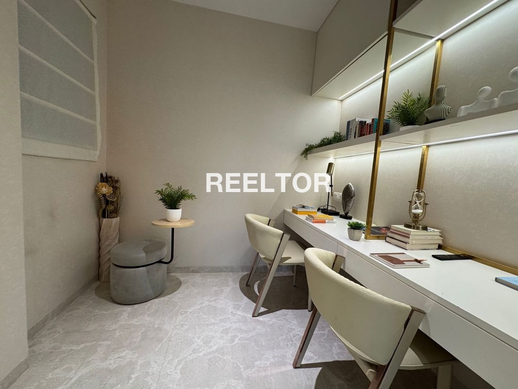 Office Space For Sale In Mundah Chamba