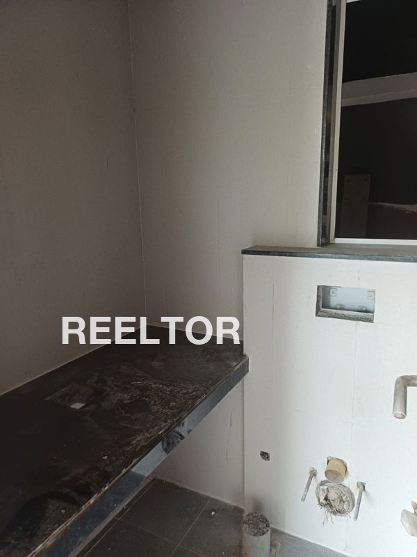 Flat For Rent In Kandamkuttichal Colony Hosdurg