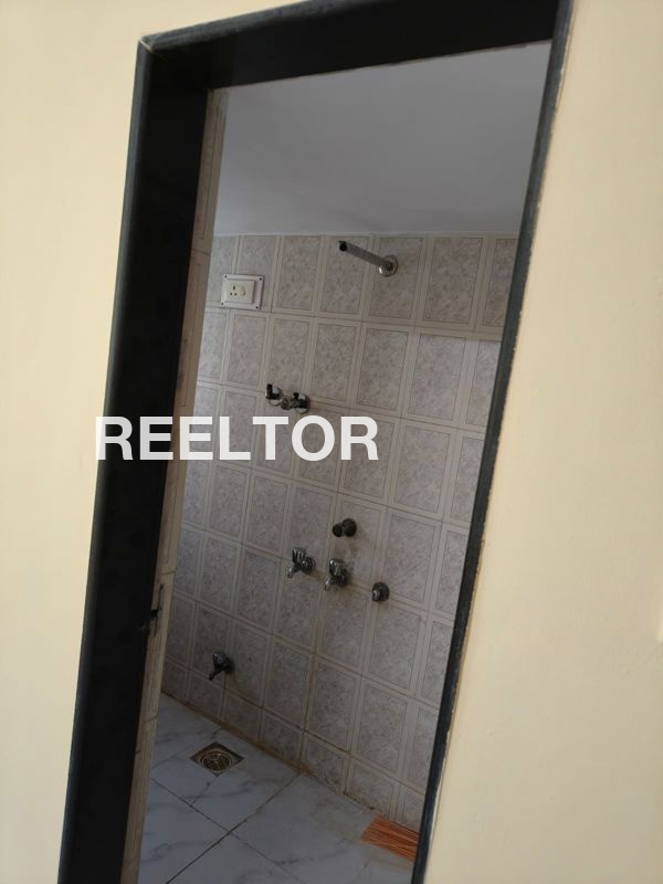 Flat For Rent In Bamhori Khas Lidhaura