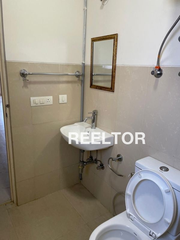 Flat For Rent In Rajguru Nagar Ludhiana