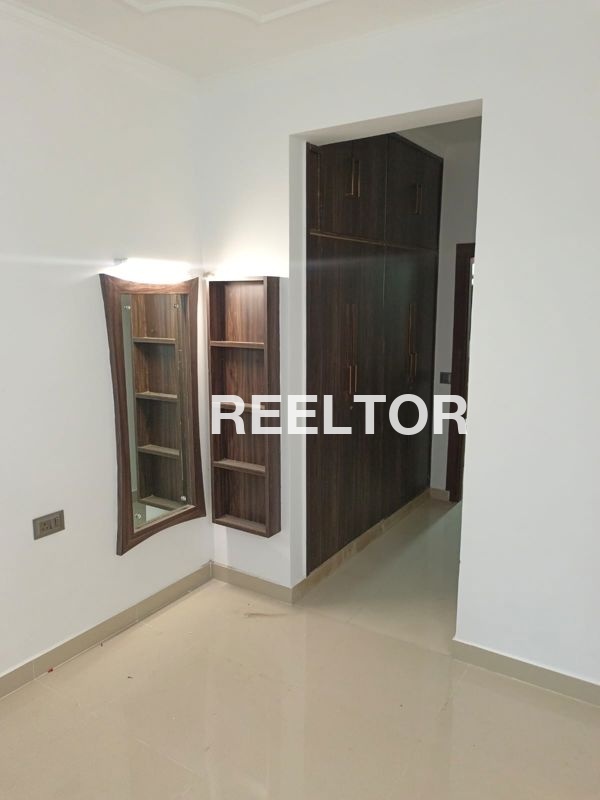 Flat For Rent In Palavoi Kudavasal