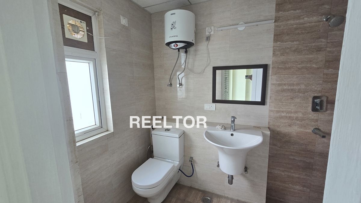 Flat For Rent In Mundiya Garh Kishangarh Renwal