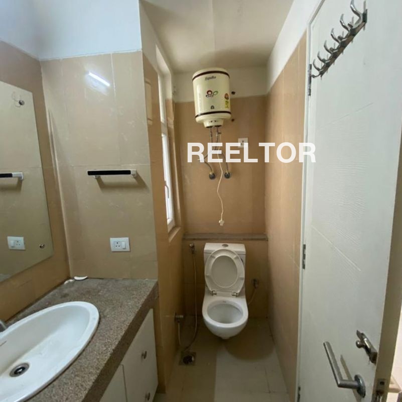 Flat For Sale In Sianj Chachyot