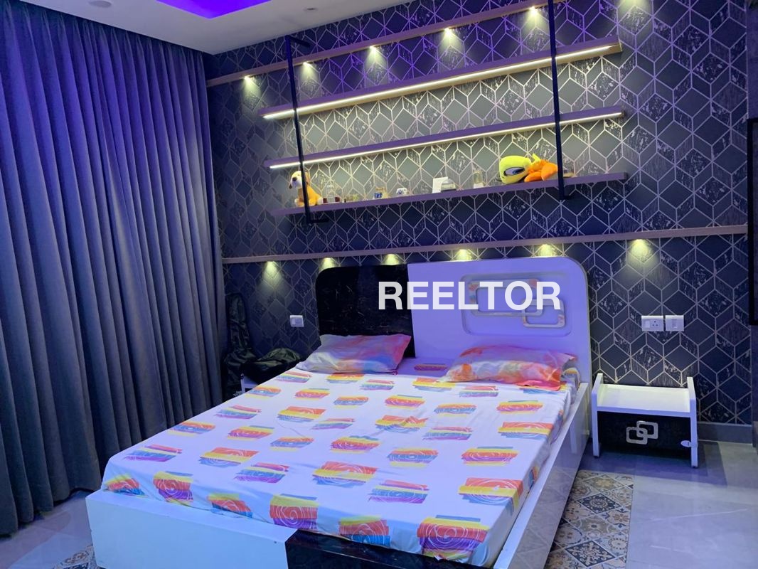 Flat For Sale In Hale Mirle Saligramau