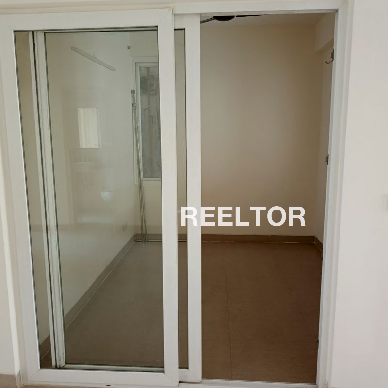 Flat For Sale In Tini Karsog