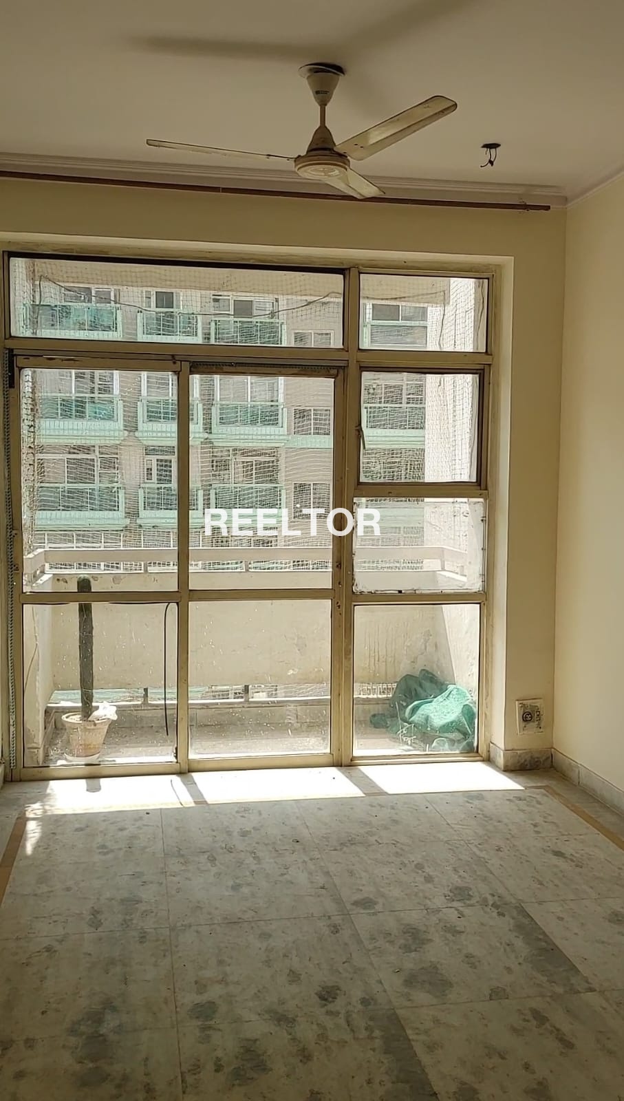 Independent House For Sale In Laxmi Nagar Delhi