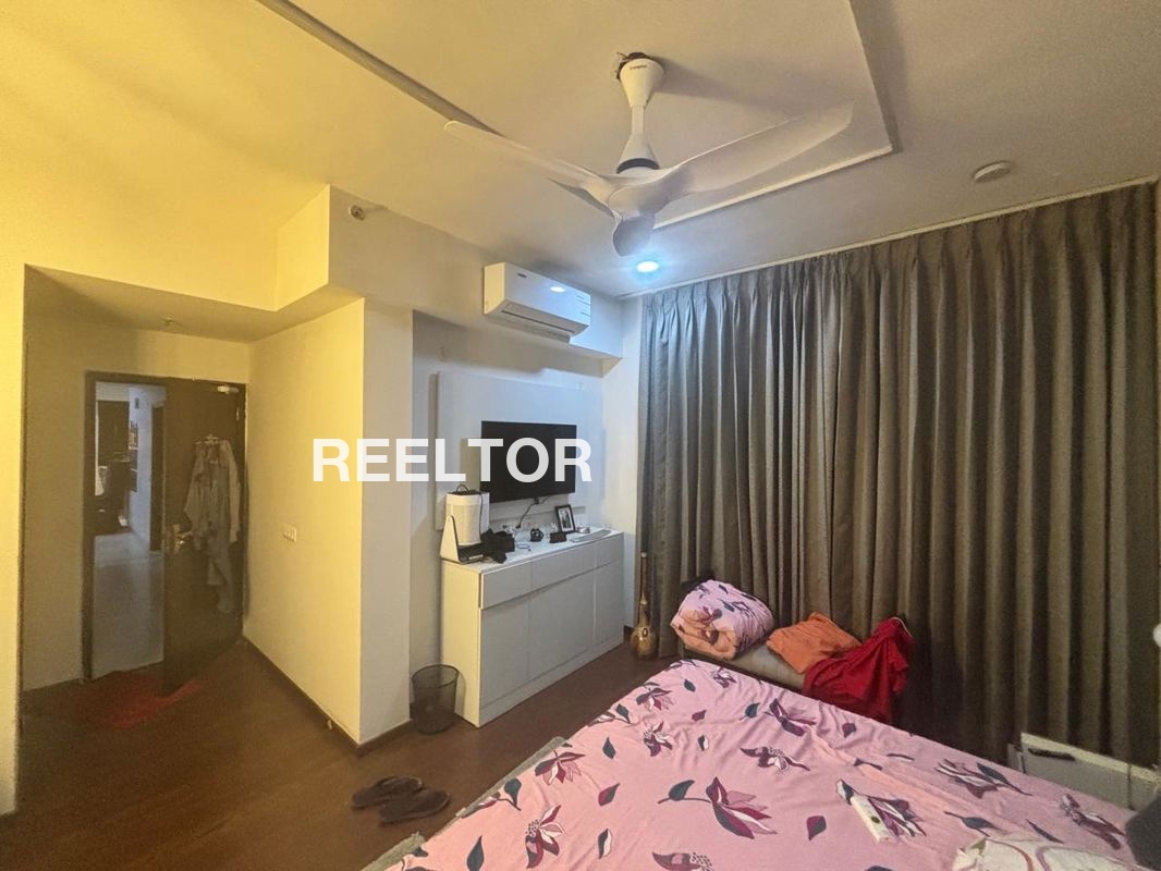 Flat For Rent In Chirayankadu Kunnamkulam