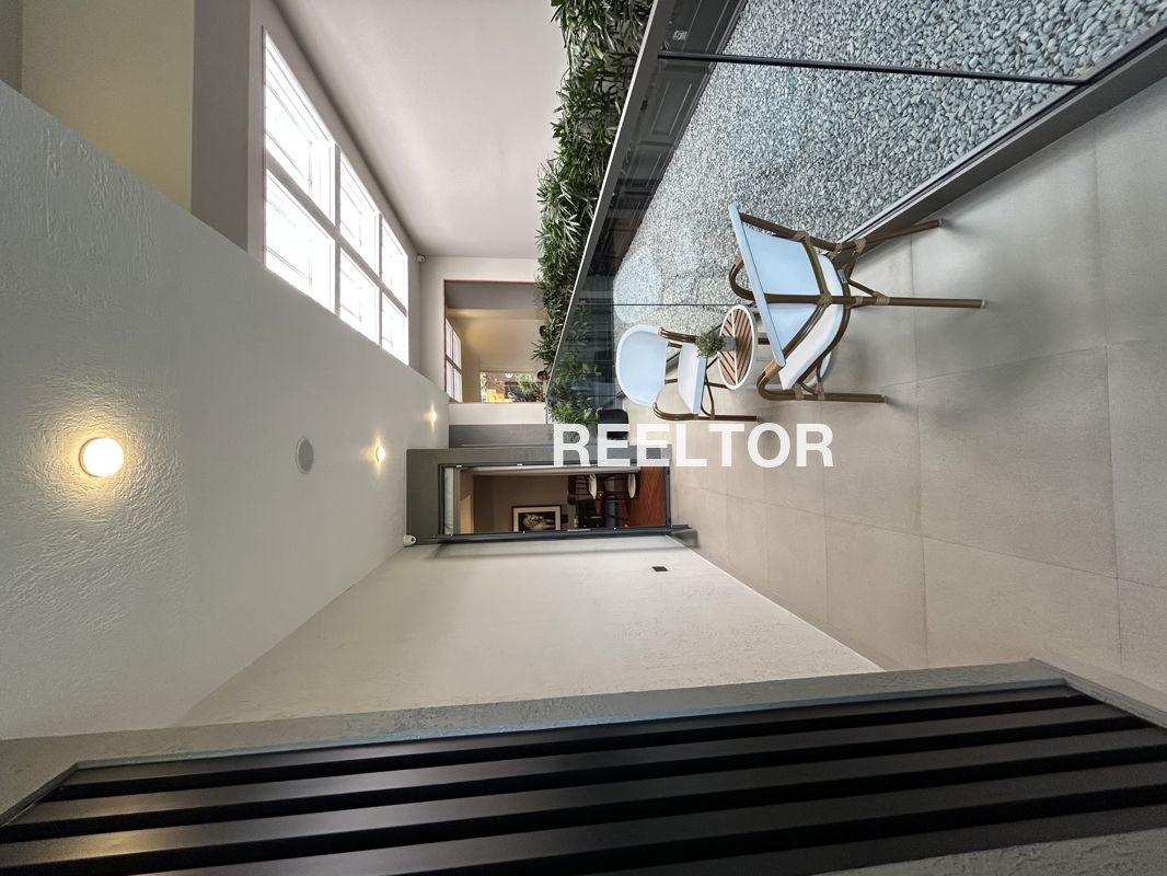 Flat For Sale In Karadivavi Palladam