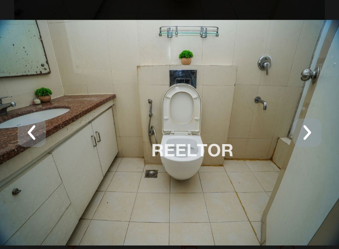 Gota New Flat 30 Lakhs