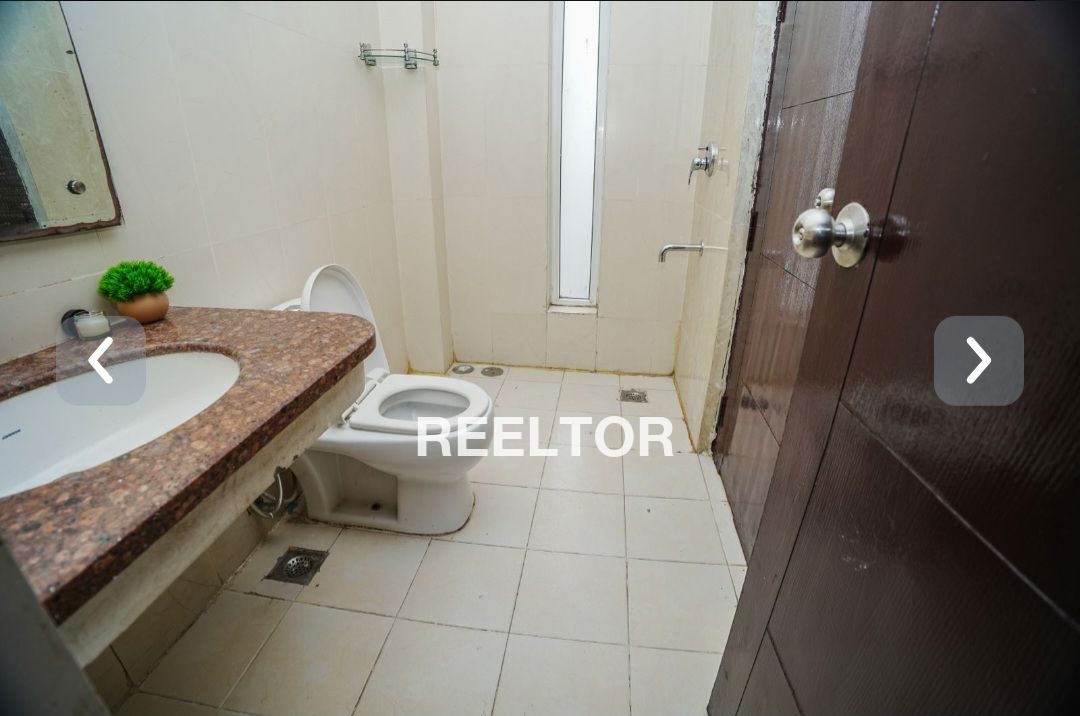 Office Space For Rent In Chandolatola Kurkheda