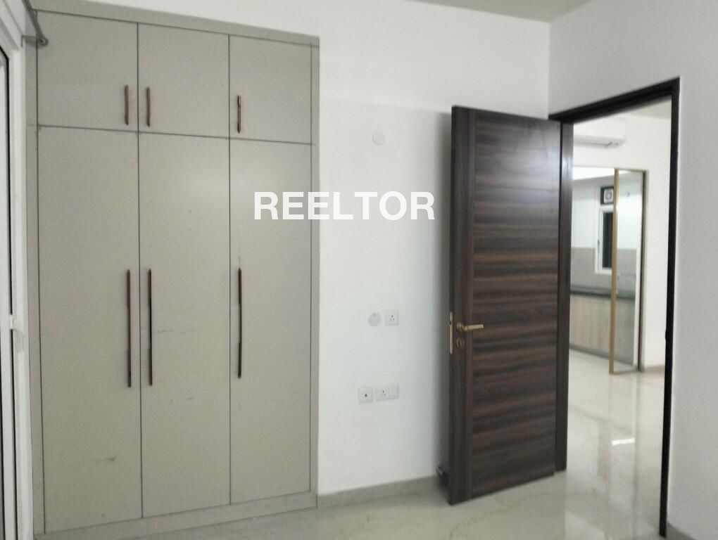 Flat For Rent In Chhalah Rajgarh