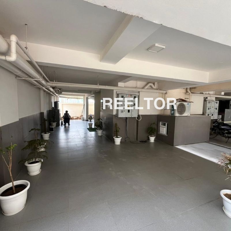 Flat For Rent In Kultra Rafiabad