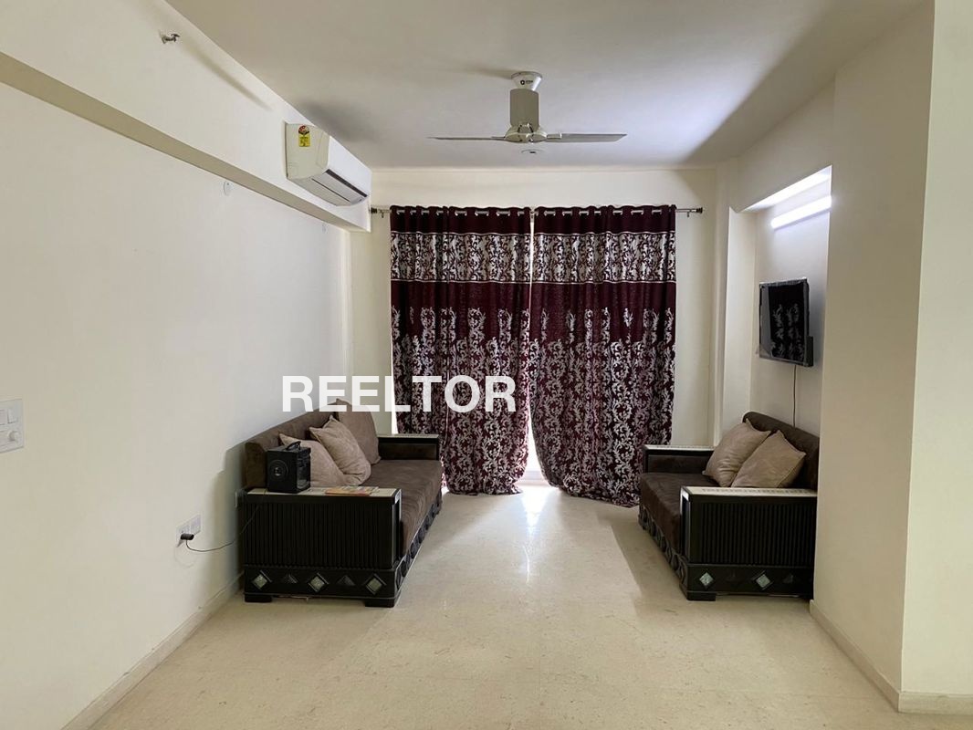 Flat For Rent In Kakramba Wadi Tuljapur