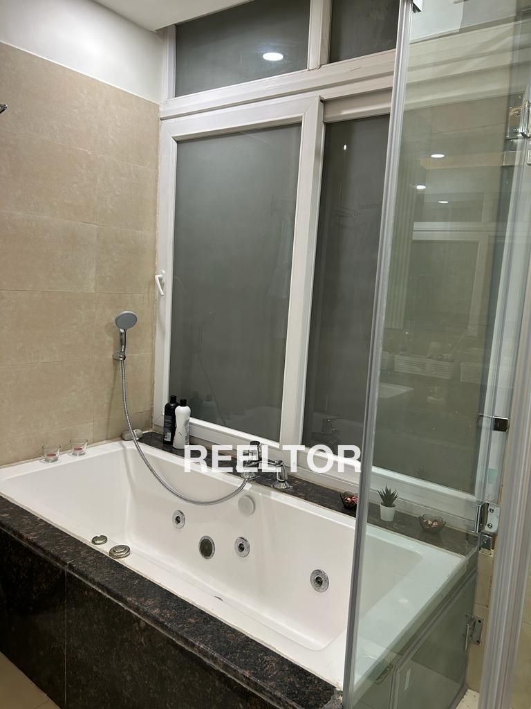 Flat For Rent In Manjeeri Colony Perinthalmanna