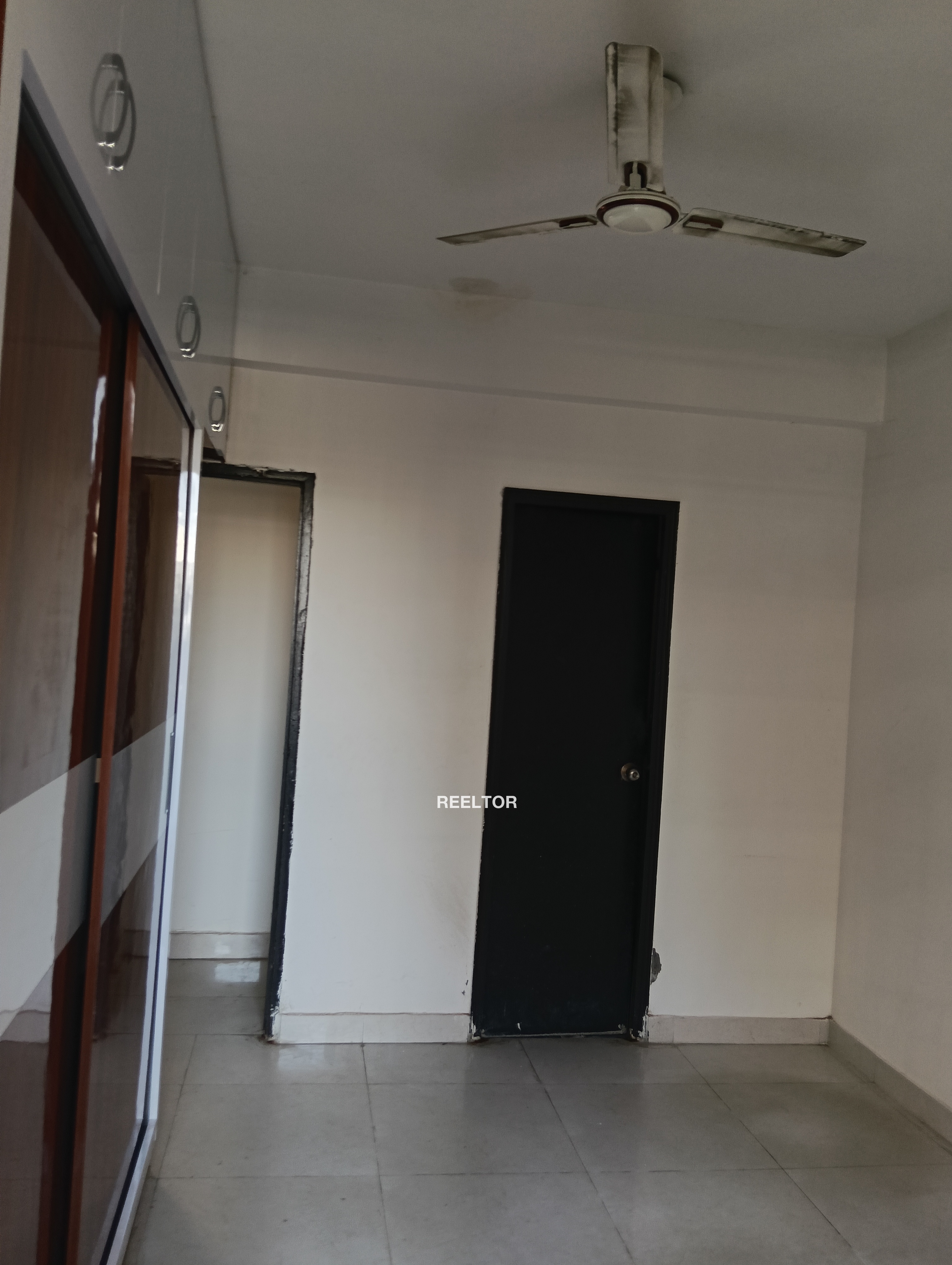 Flat For Rent In Baradiya Istmurar Shamgarh