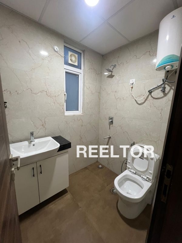 Flat For Sale In Tapri Nichar