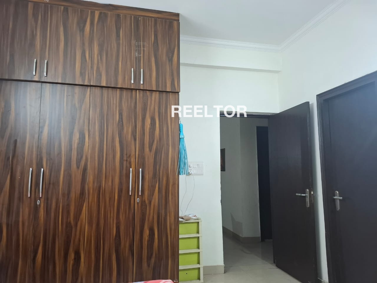 Flat For Rent In New Friends Colony Defence Colony