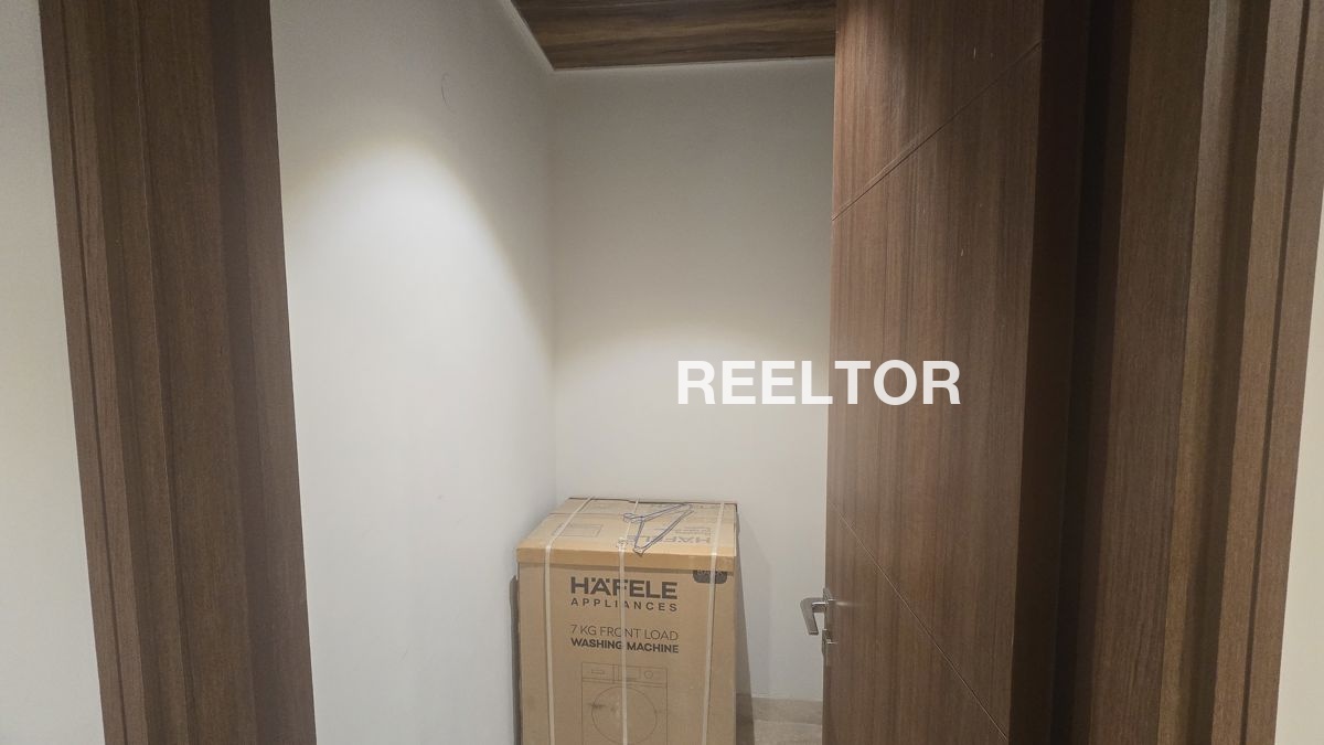 Flat For Sale In Shyamnagar Bhuntar