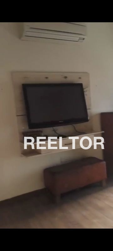 Showroom For Sale In Dda Flats Model Town