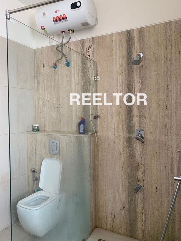 Flat For Sale In Annikkara Mukundapuram