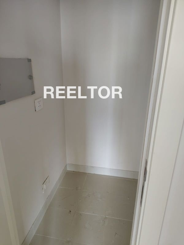 Flat For Sale In Parrey Mohalla Bandipora