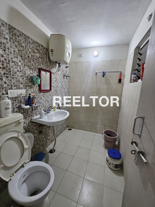 Flat For Rent In Damdongri Goharganj