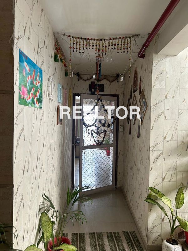 Flat For Rent In Lalnkhera Ghuwara