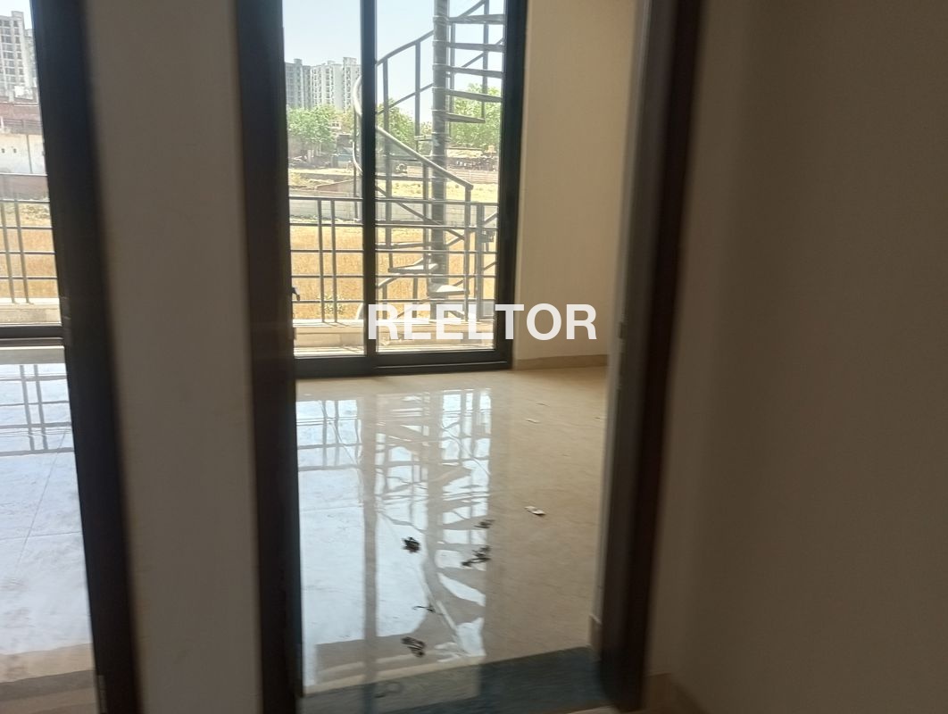 Flat For Sale In Kanswala Darlaghat