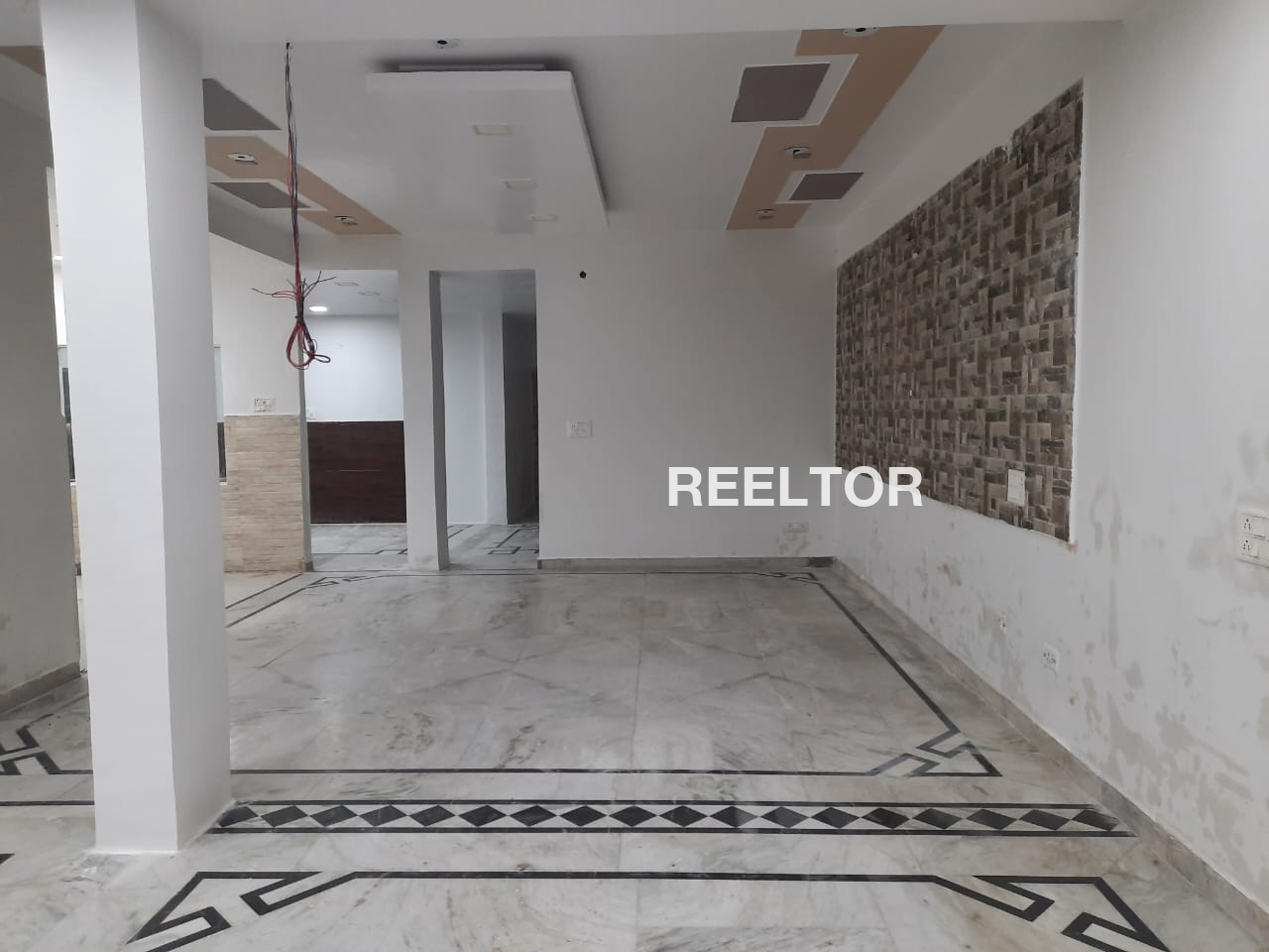 Flat For Sale In Targaon Theog